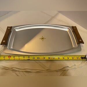 Vintage Mirro Medallion Atomic Wood Handled Aluminum Tray. Like new 1950s